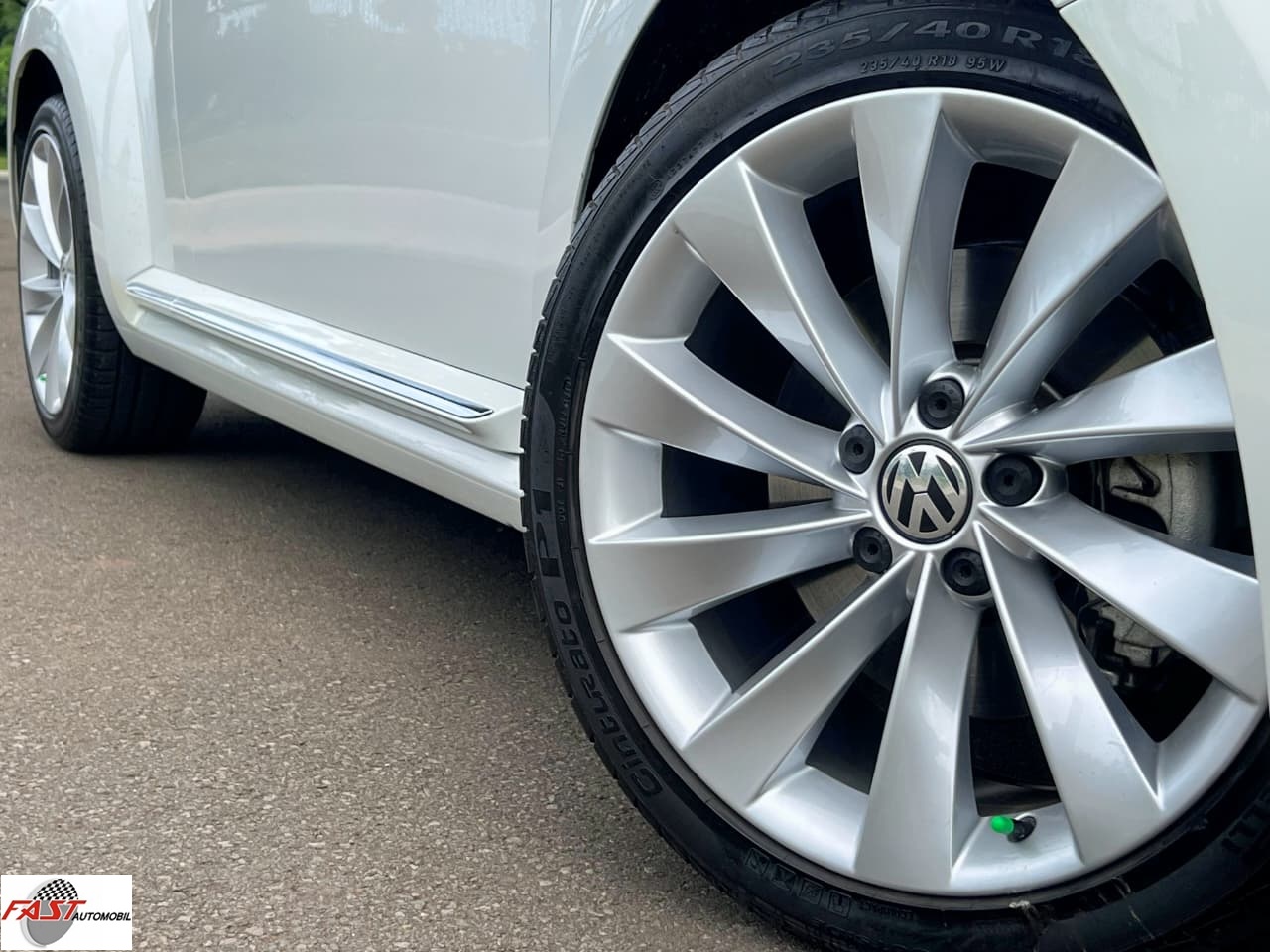 16 NEW EKS VW BEETLE 2016 KM.3RB PUTIH B 2928 SOT