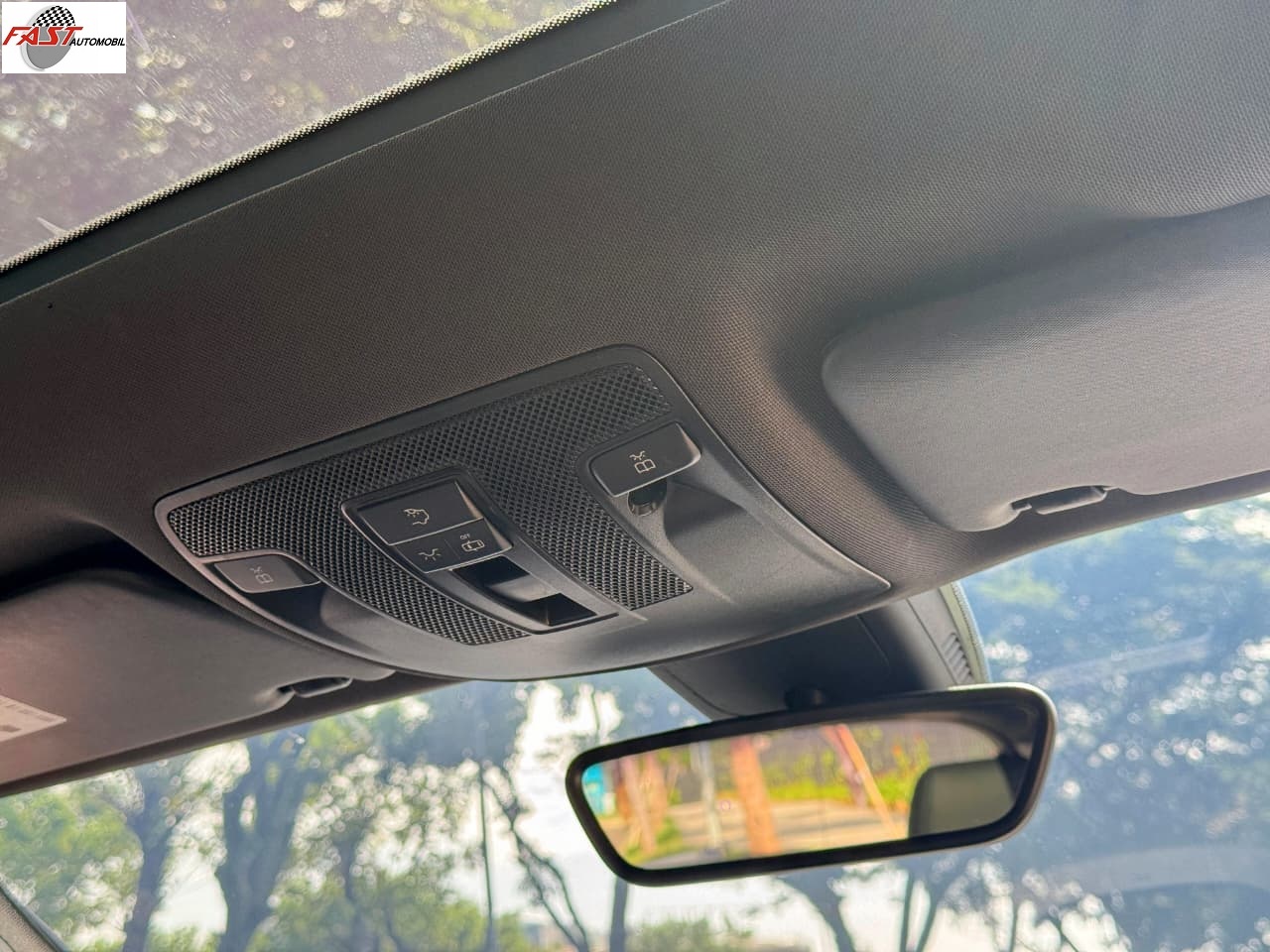 28 MERCY GLA200 AMG 2017 HITAM KM 47RB B 2501 SXQ