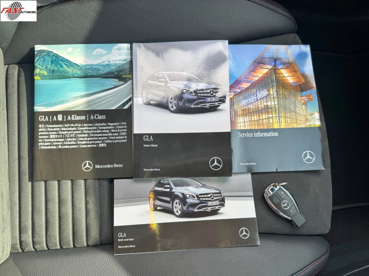 32 MERCY GLA200 AMG 2017 HITAM KM 47RB B 2501 SXQ