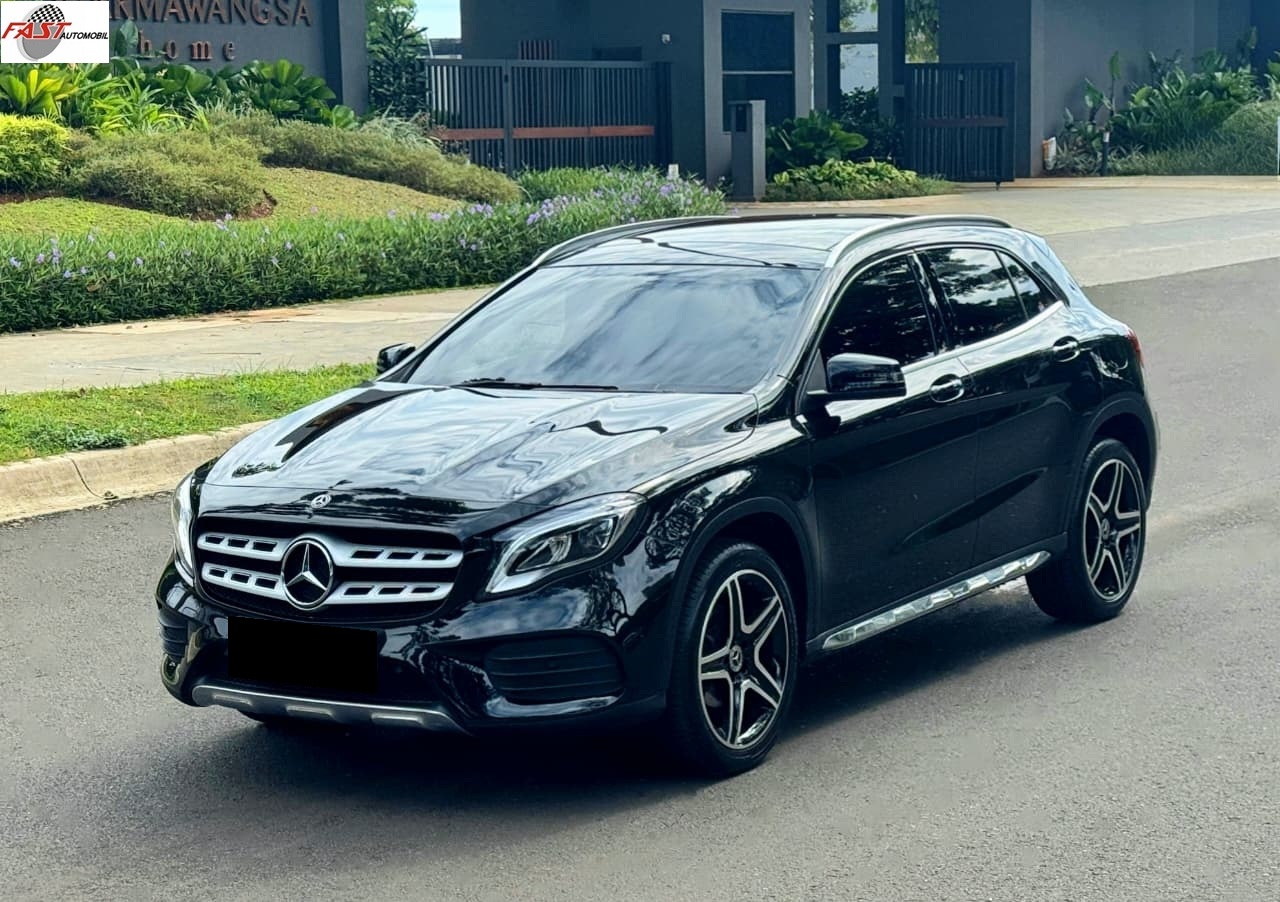 6 MERCY GLA200 AMG 2017 HITAM KM 47RB B 2501 SXQ