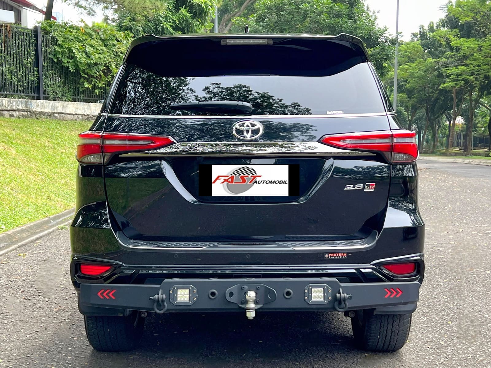 TOYOTA FORTUNER VRZ GR 2024 HITAM B 2593 SJL 9