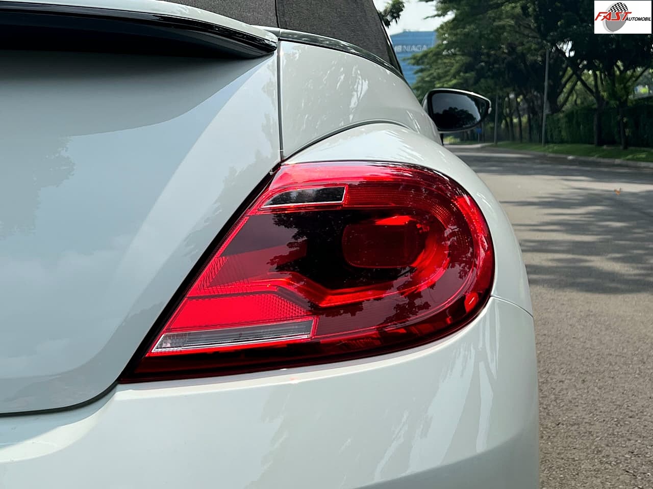 VW BEETLE 2016 PUTIH B 2928 SOT 18