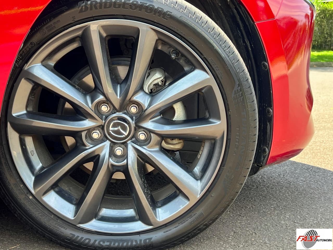 13 MAZDA 3 2020 LOW KM.25RB MERAH B 77 HA