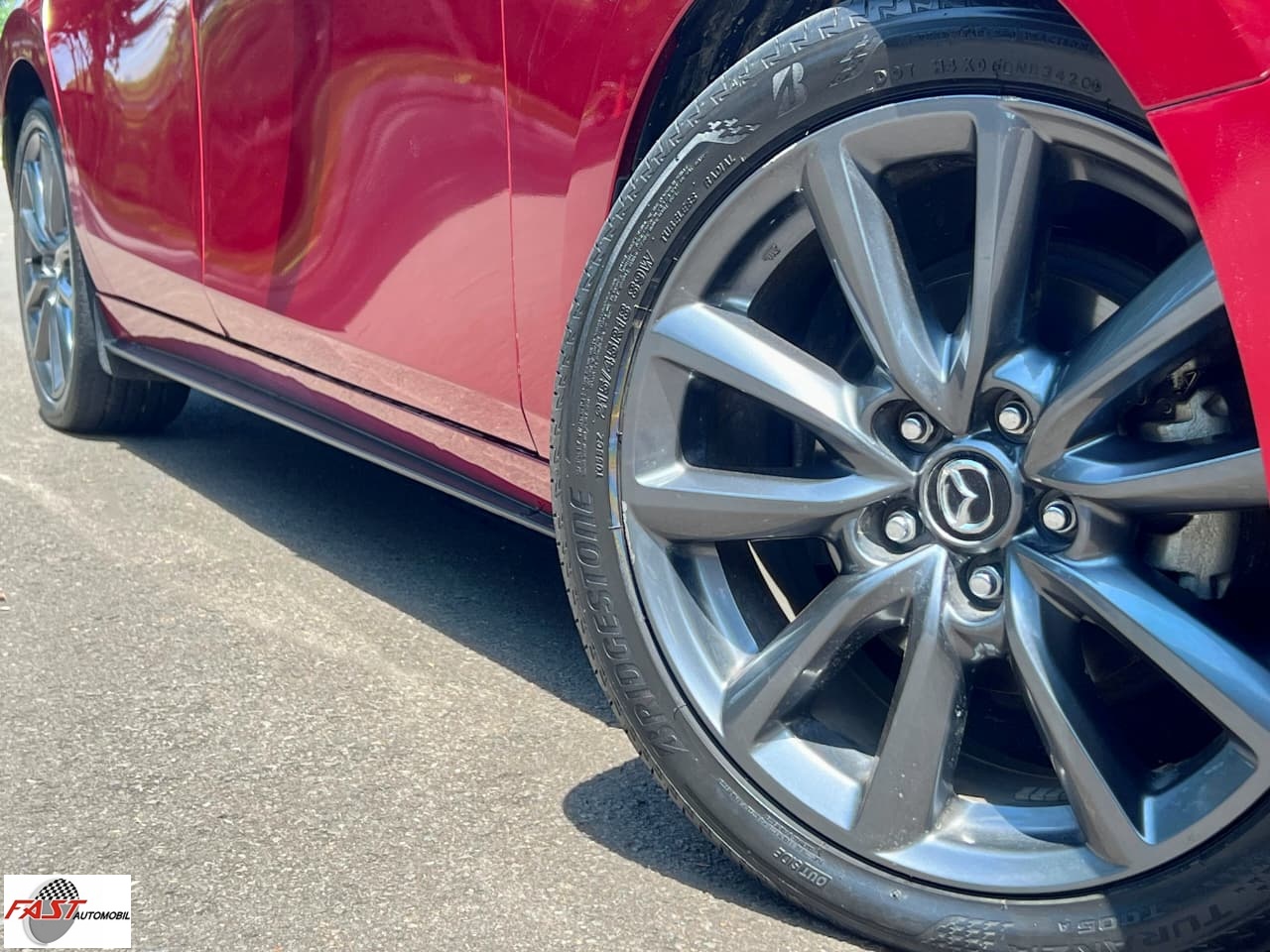 14 MAZDA 3 2020 LOW KM.25RB MERAH B 77 HA