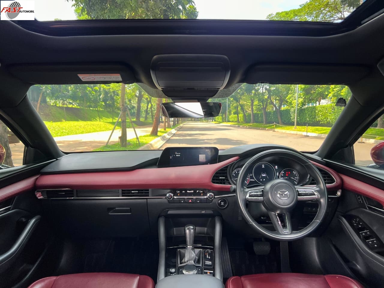 19 MAZDA 3 2020 LOW KM.25RB MERAH B 77 HA