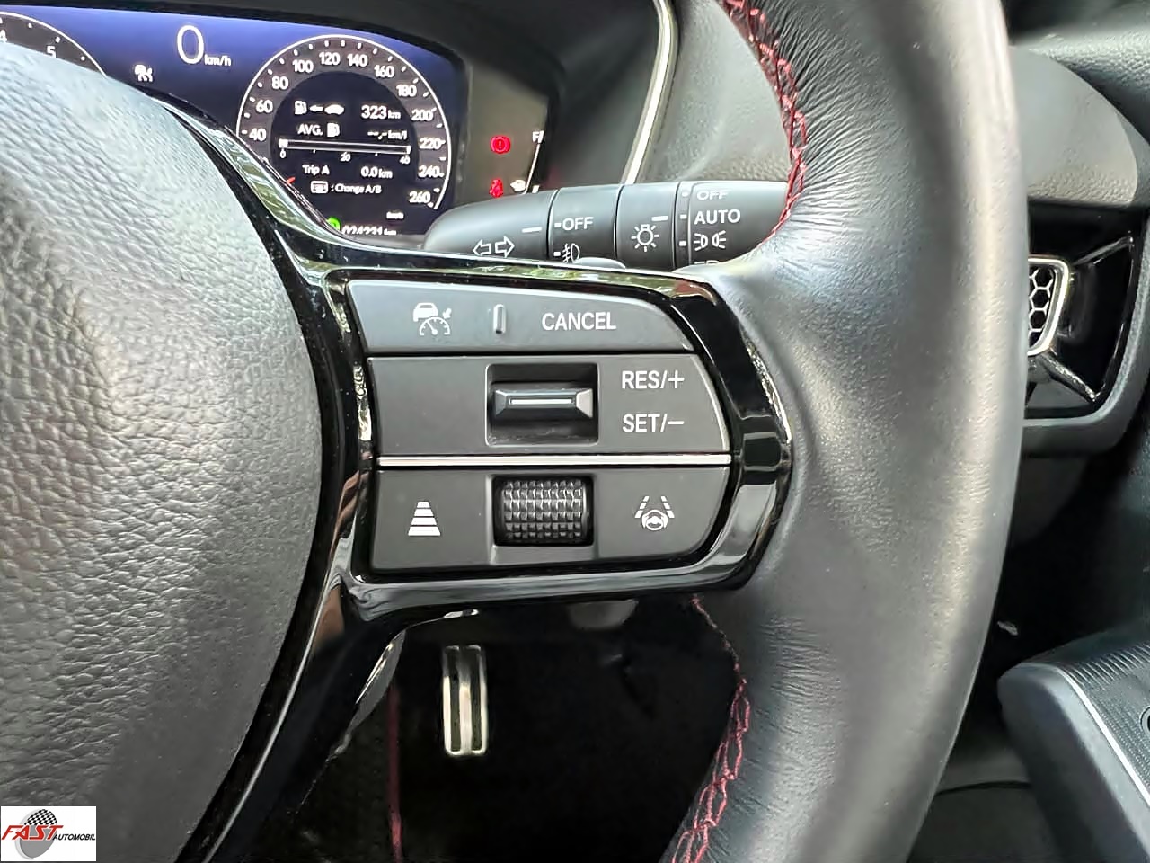 23 HONDA CIVIC RS 2023 PUTIH KM.24RB B 1078 TAJ