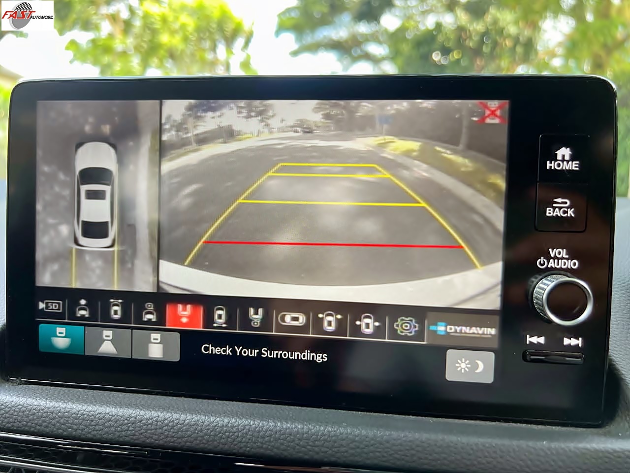 25 HONDA CIVIC RS 2023 PUTIH KM.24RB B 1078 TAJ