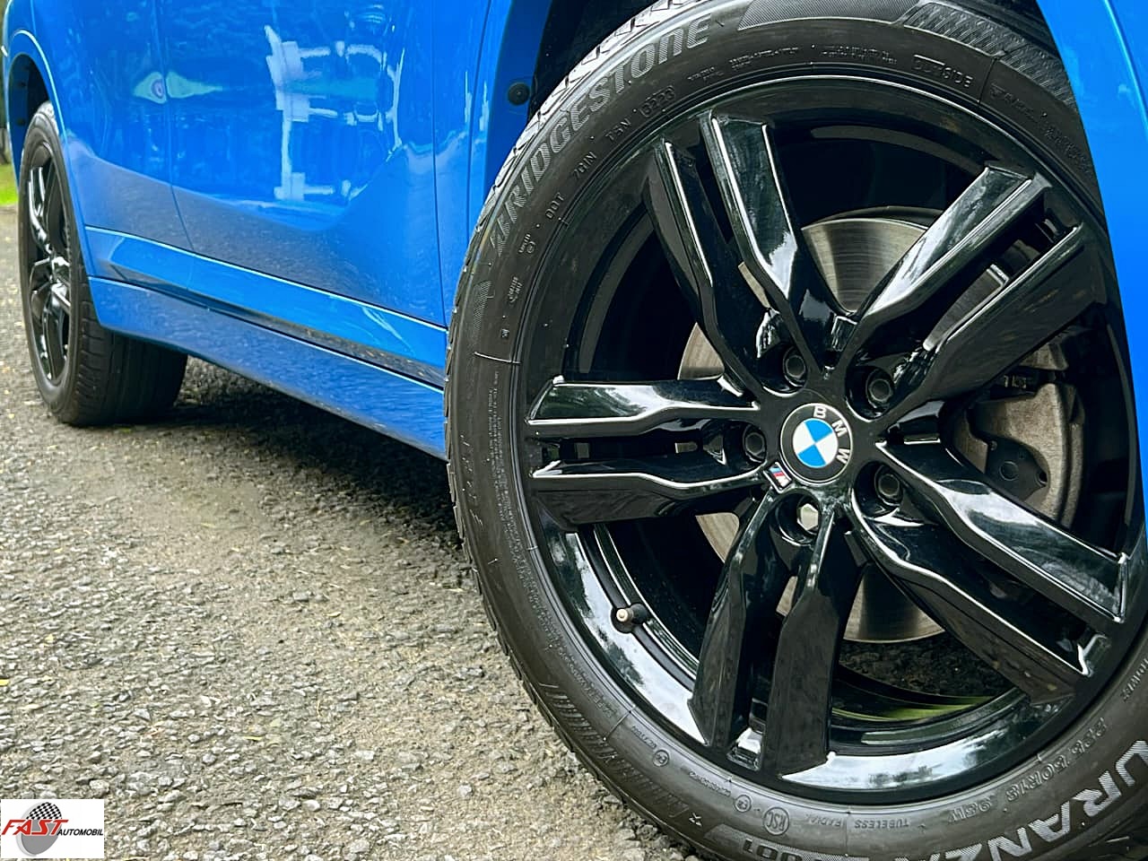 EXTBARU2 BMW X1 M SPORT 2022 BIRU D 1687 HG 12