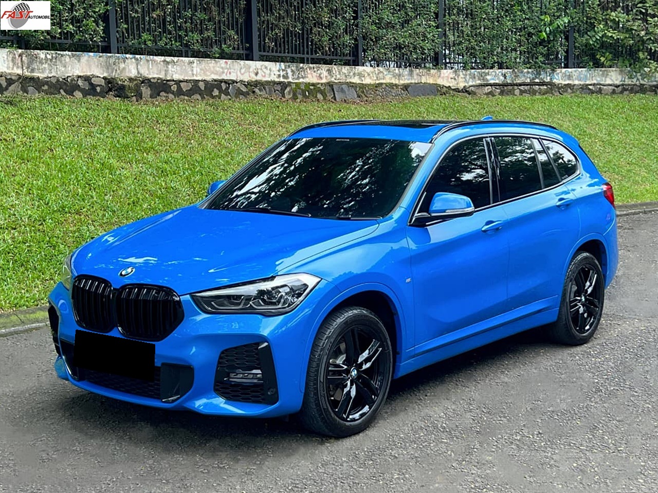 EXTBARU2 BMW X1 M SPORT 2022 BIRU D 1687 HG 3