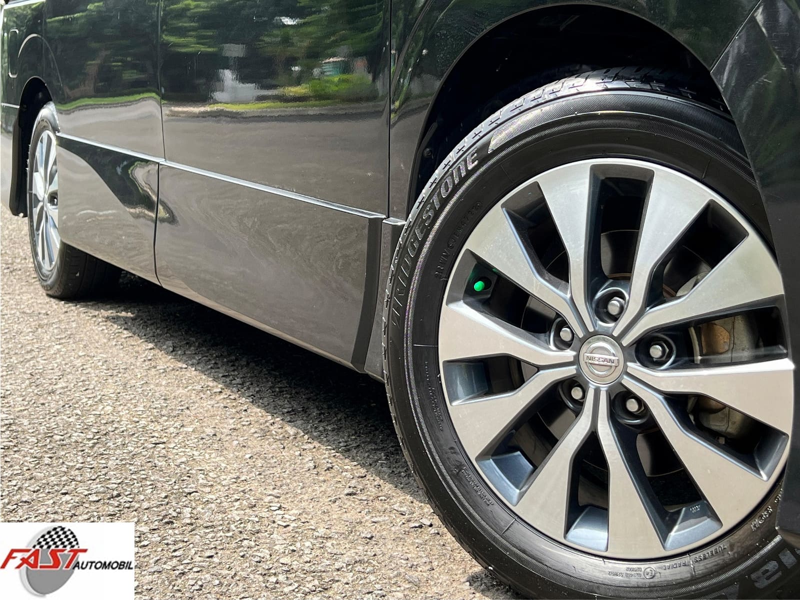 NISSAN SERENA HWS 2019 HITAM B 2943 SRE 13