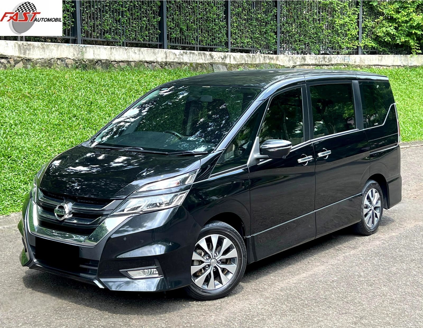 NISSAN SERENA HWS 2019 HITAM B 2943 SRE 4