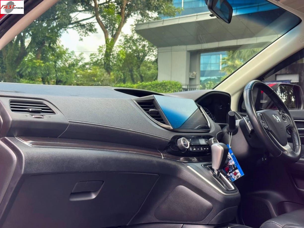 18 HONDA CRV PRESTIGE 2015 KM.59RB MERAH B 2077 NLO