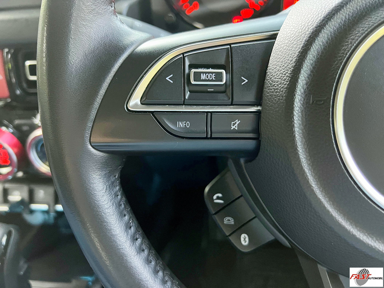 23 SUZUKI JIMNY 2021 ARMY D 1150 MO