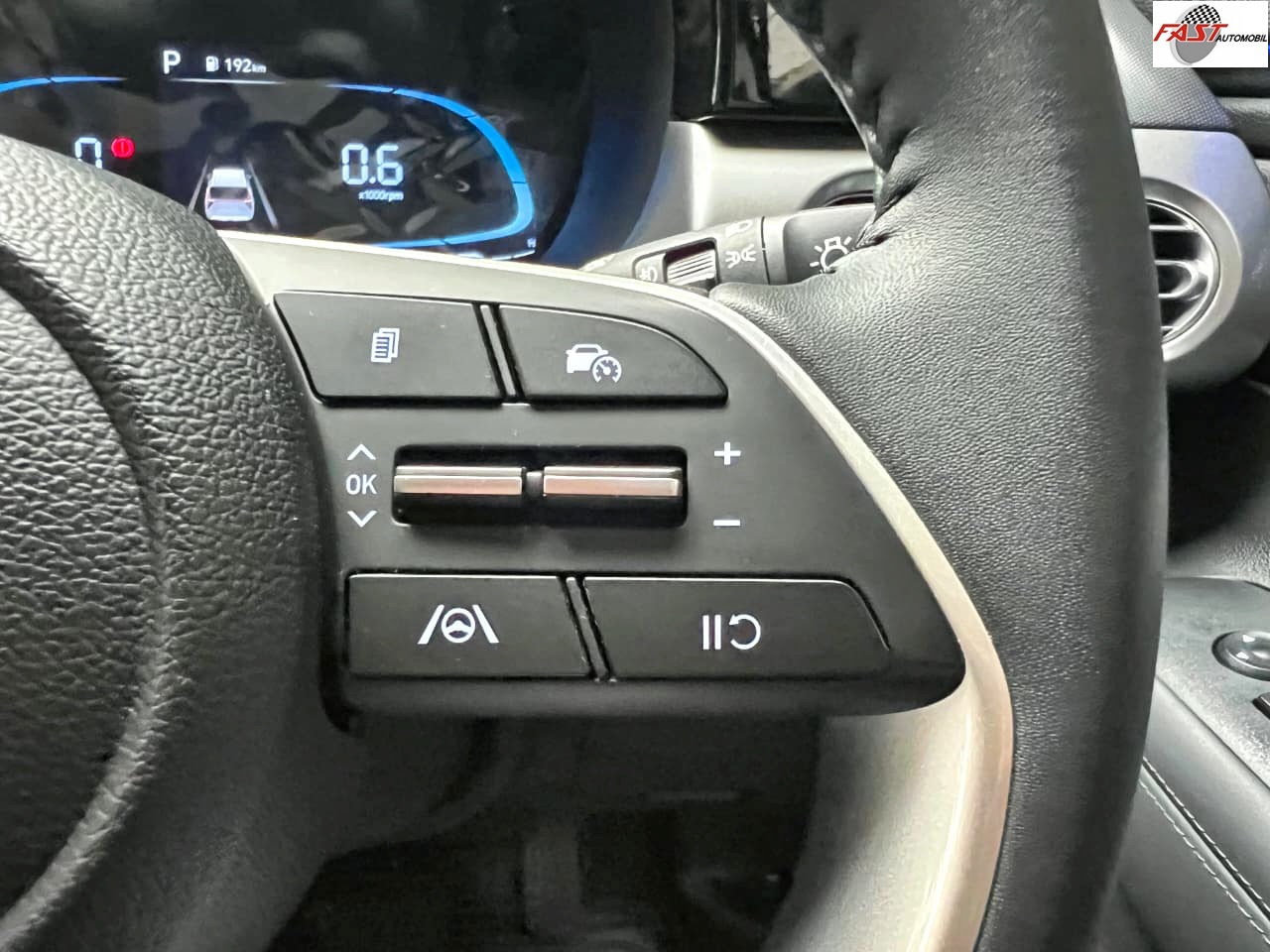 24 HYUNDAI STARGAZER PRIME 2023 PUTIH KM 17RB B 1746 VZF