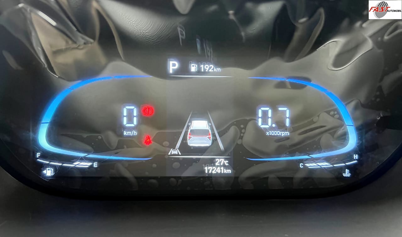 32 HYUNDAI STARGAZER PRIME 2023 PUTIH KM 17RB B 1746 VZF