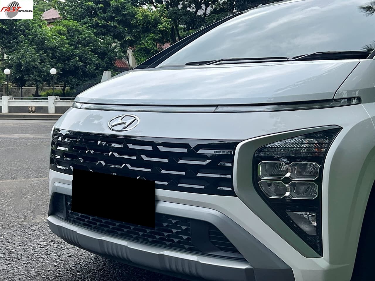 8 HYUNDAI STARGAZER PRIME 2023 PUTIH KM 17RB B 1746 VZF