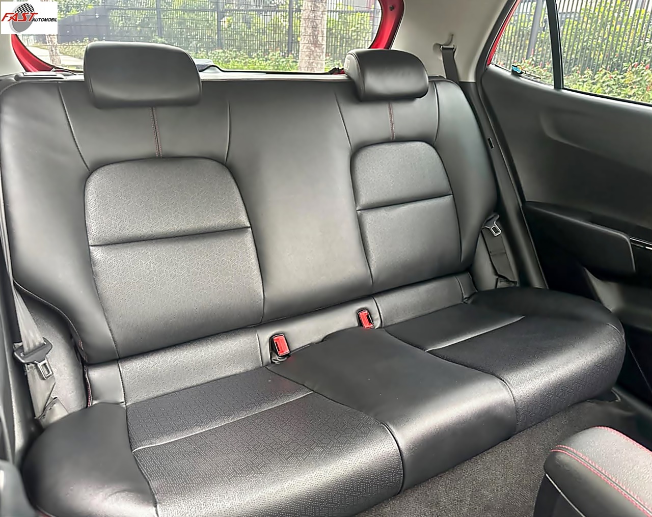 KIA PICANTO 2019 MERAH F 1459 FDA 16