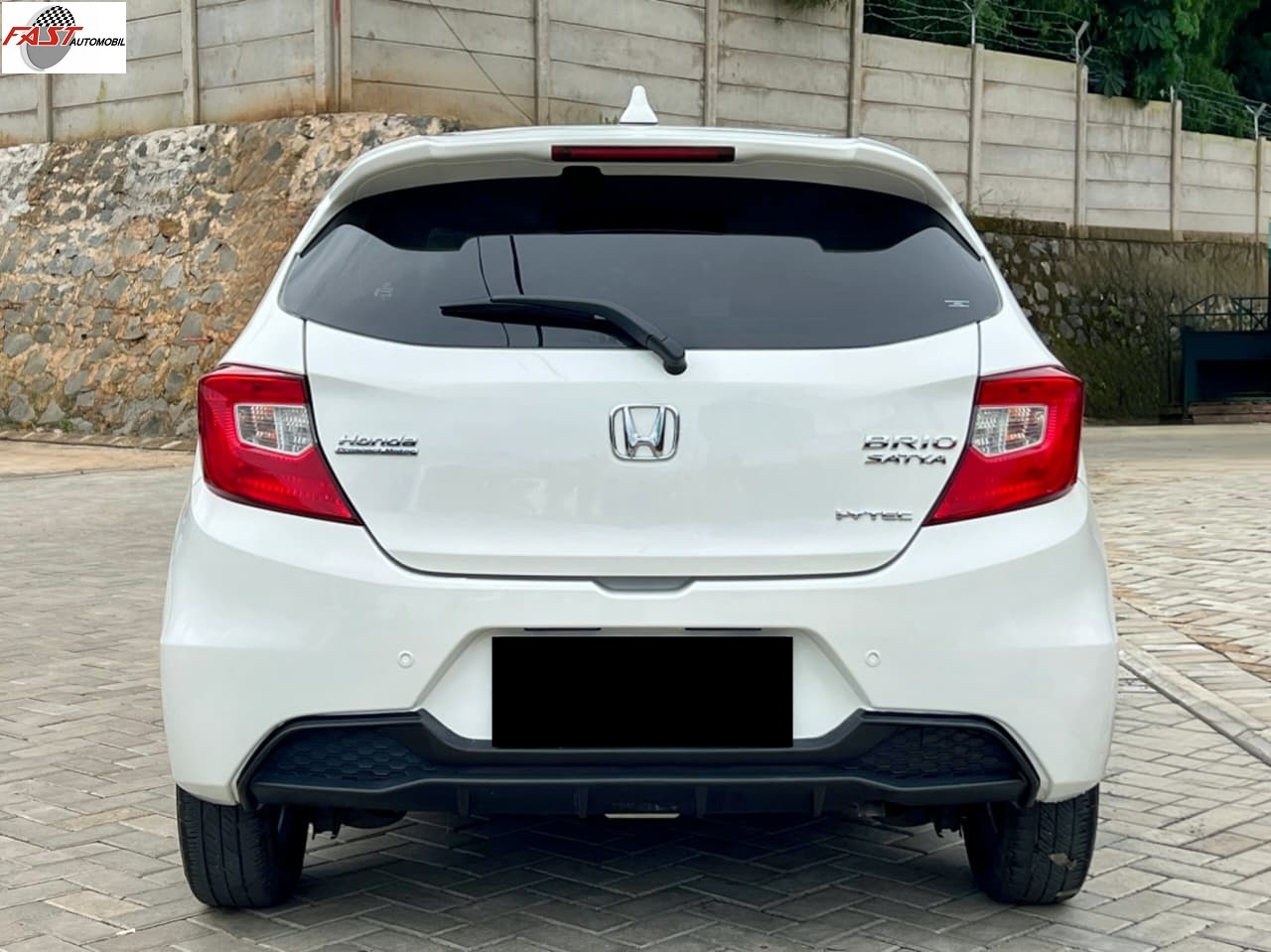 10 HONDA BRIO 2020 KM.63RB PUTIH B 2957 KOY