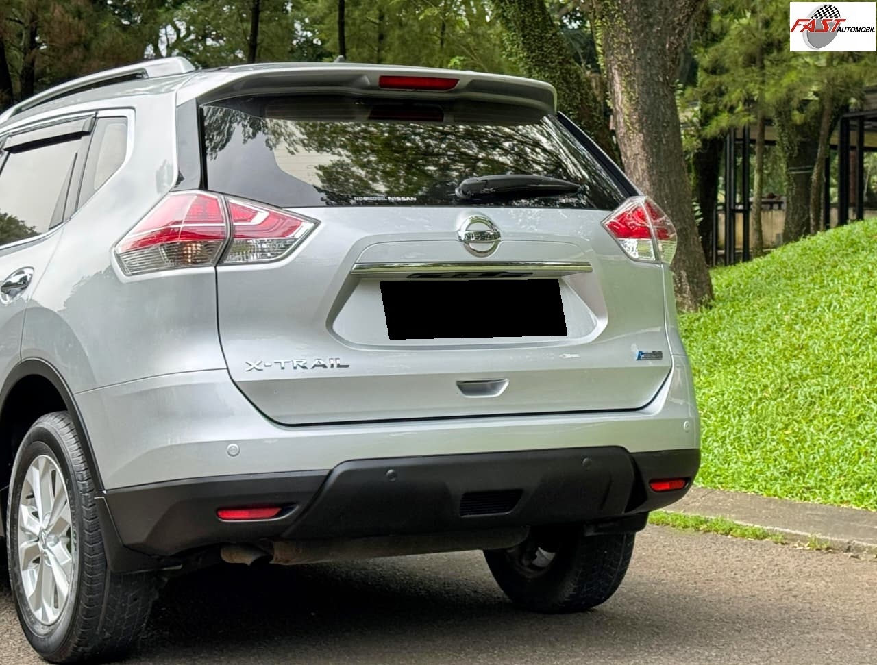 12 NISSAN XTRAIL 2016 KM.41RB SILVER B 1997 VKO