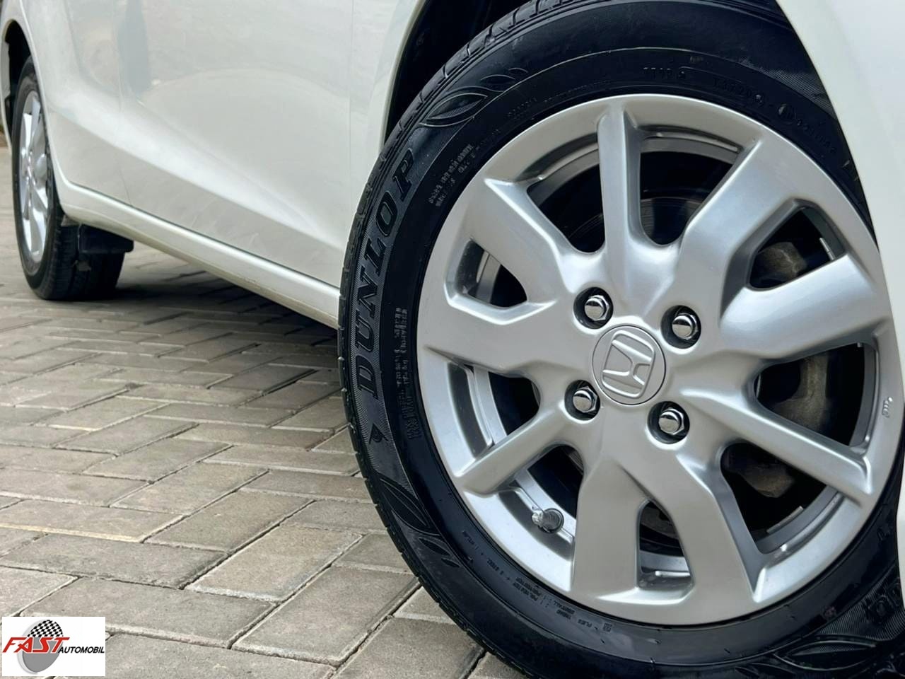 13 HONDA BRIO 2020 KM.63RB PUTIH B 2957 KOY