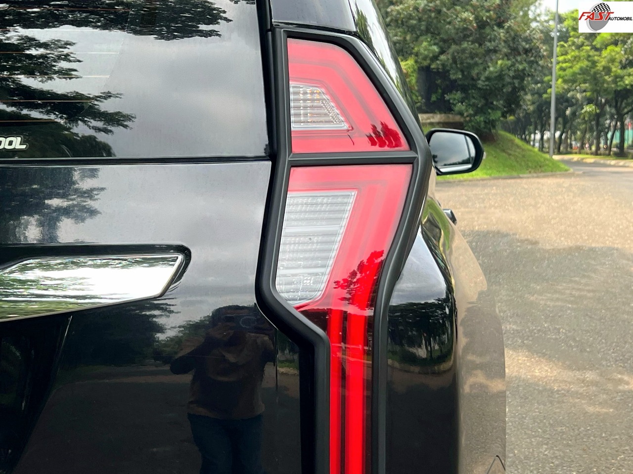 13 MITSUBISHI PAJERO DAKAR 2023 DIESEL KM.40RB HITAM B 2026 BJF