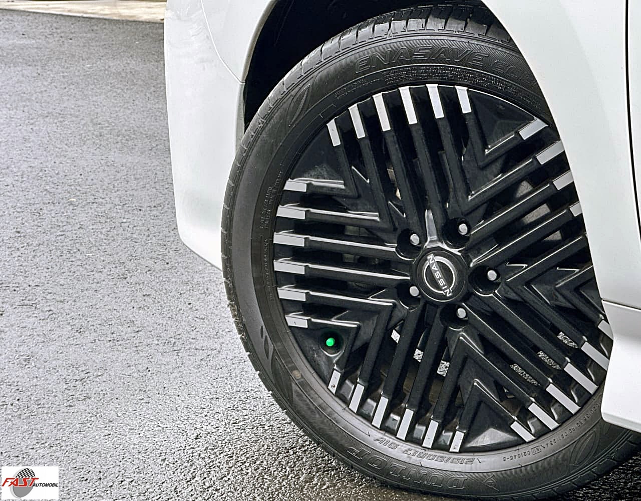 16 NISSAN LEAF EV TWO TONE AT 20232025 PUTIH B 1508 TNP