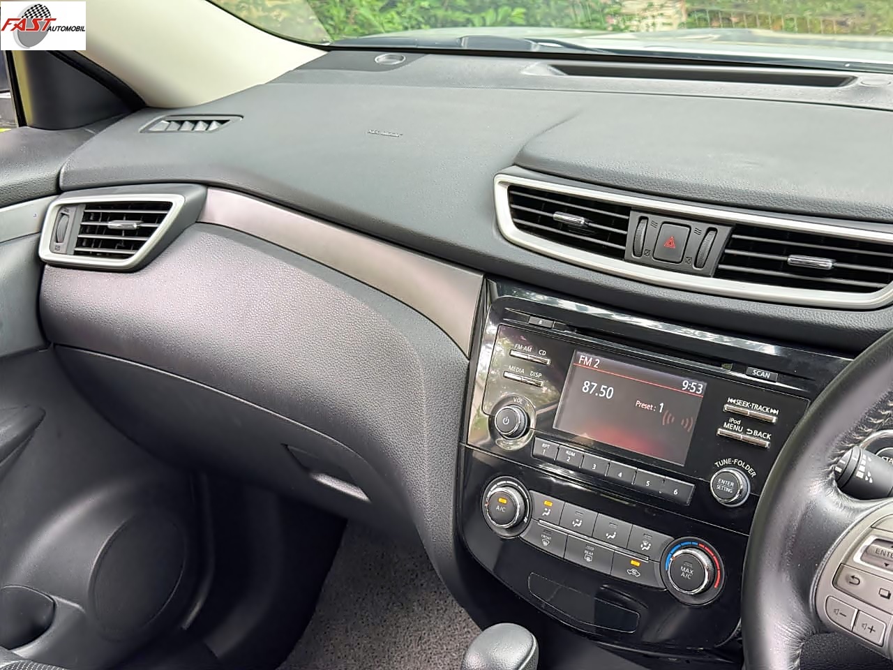 24 NISSAN XTRAIL 2016 KM.41RB SILVER B 1997 VKO