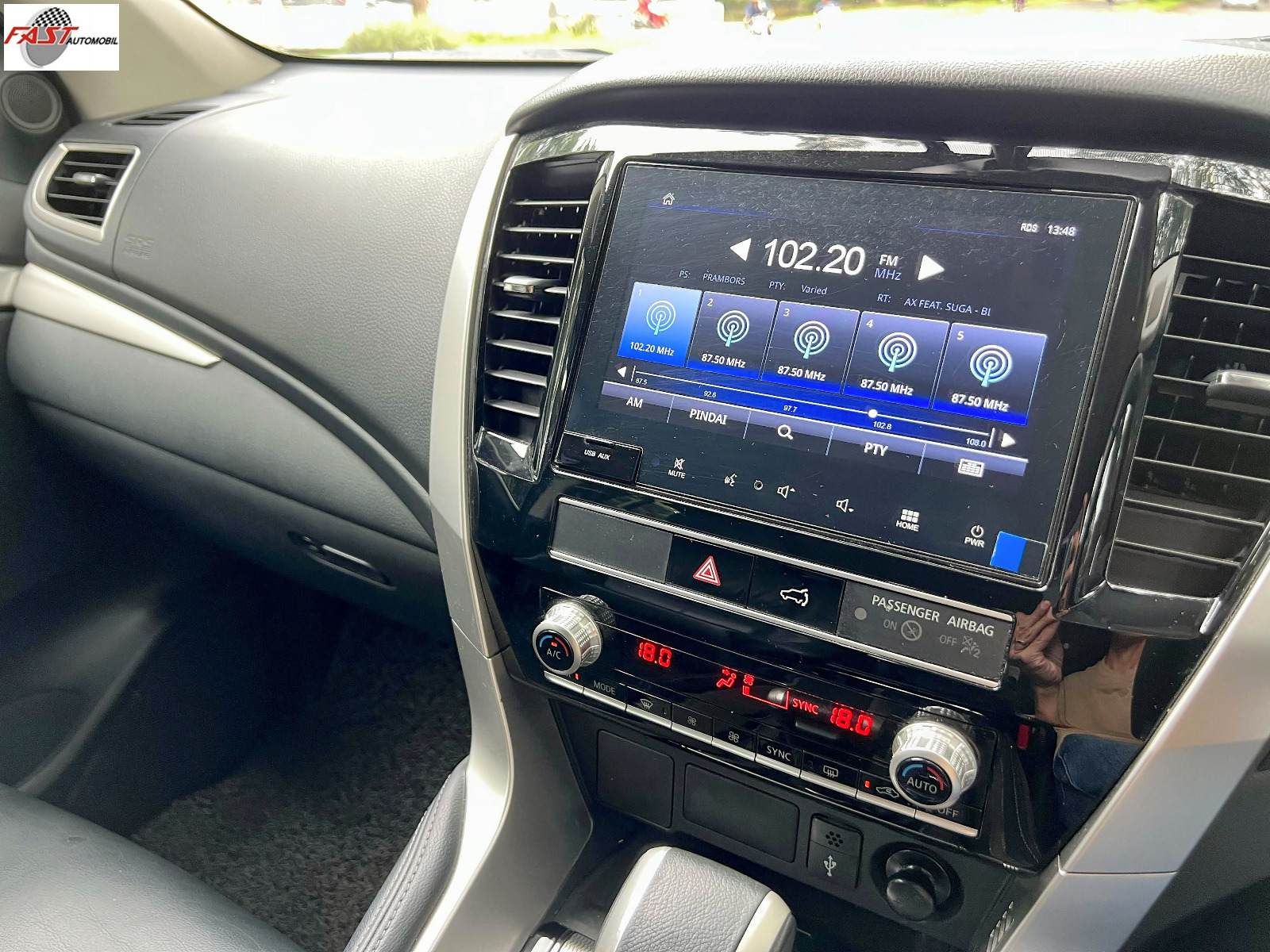 26 MITSUBISHI PAJERO DAKAR 2023 DIESEL KM.40RB HITAM B 2026 BJF