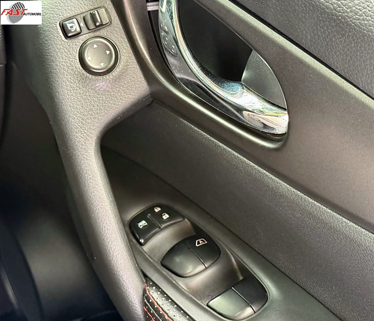 29 NISSAN XTRAIL 2016 KM.41RB SILVER B 1997 VKO