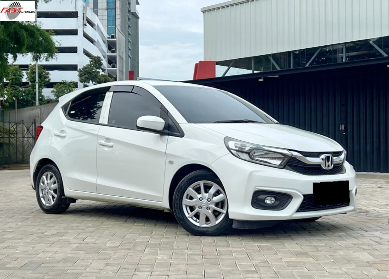 3 HONDA BRIO 2020 KM.63RB PUTIH B 2957 KOY