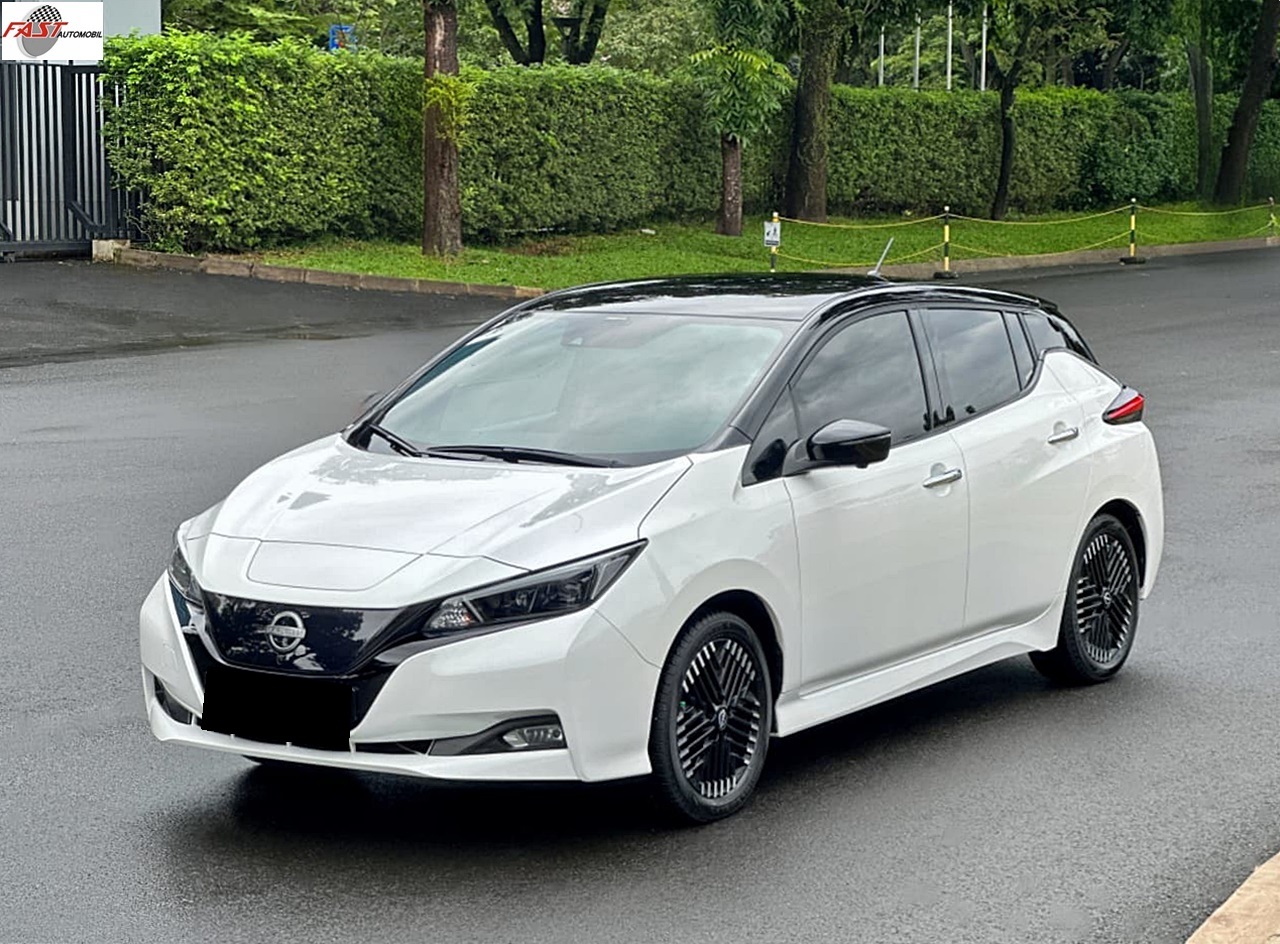 7 NISSAN LEAF EV TWO TONE AT 20232025 PUTIH B 1508 TNP