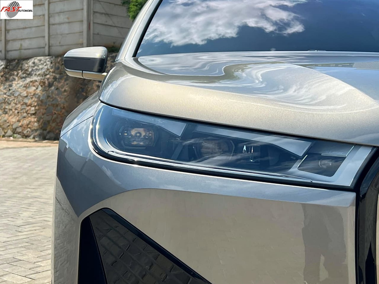 9 BMW iX 2023 X Drive 40 EV SPORT GREY KM.24RB B 102 RRN