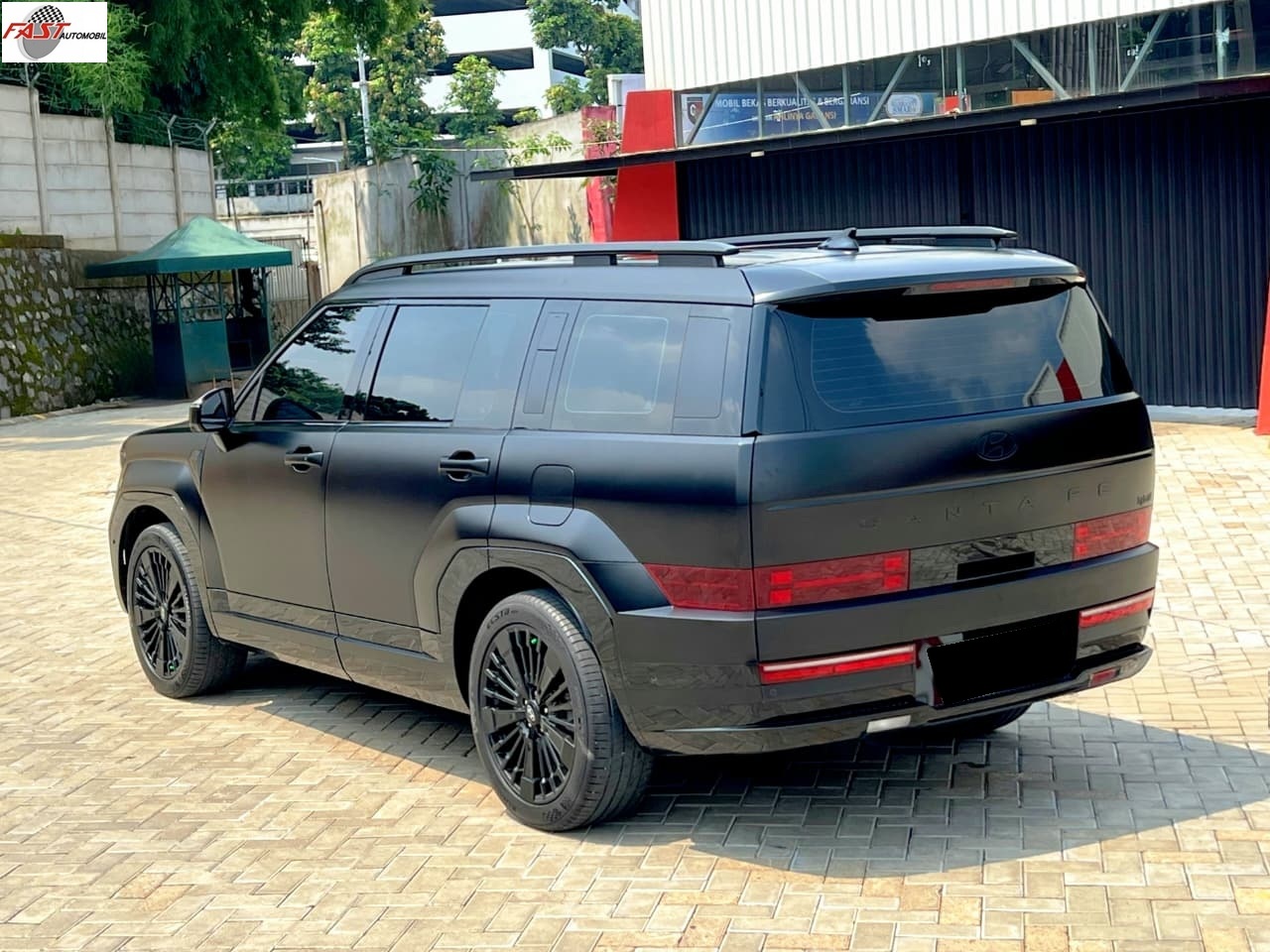 10 HYUNDAI SANTA FE HYBRID CALLIGRAPHY 2024 KM.21RB HITAM B 1985 WCS