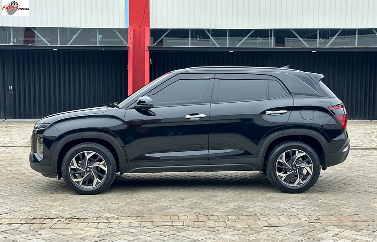 11 HYUNDAI CRETA STYLE 2022 HITAM KM 41RB B 1830 DKD