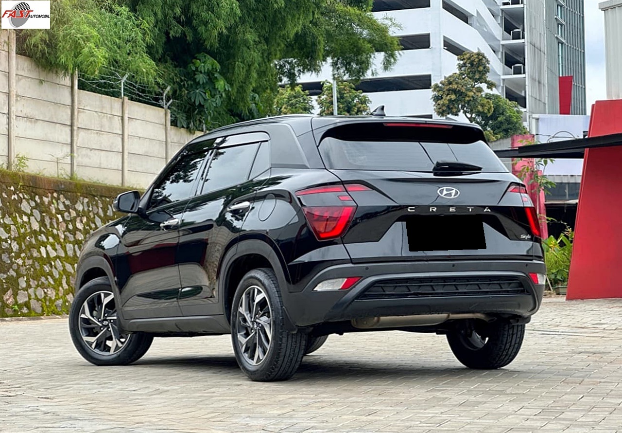 12 HYUNDAI CRETA STYLE 2022 HITAM KM 41RB B 1830 DKD