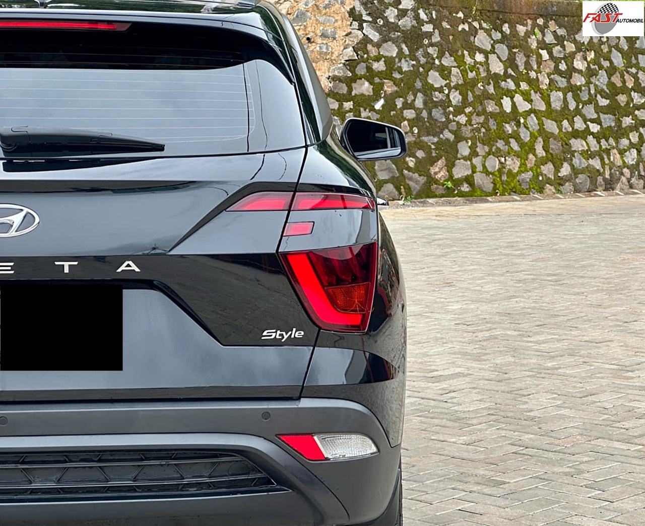 15 HYUNDAI CRETA STYLE 2022 HITAM KM 41RB B 1830 DKD