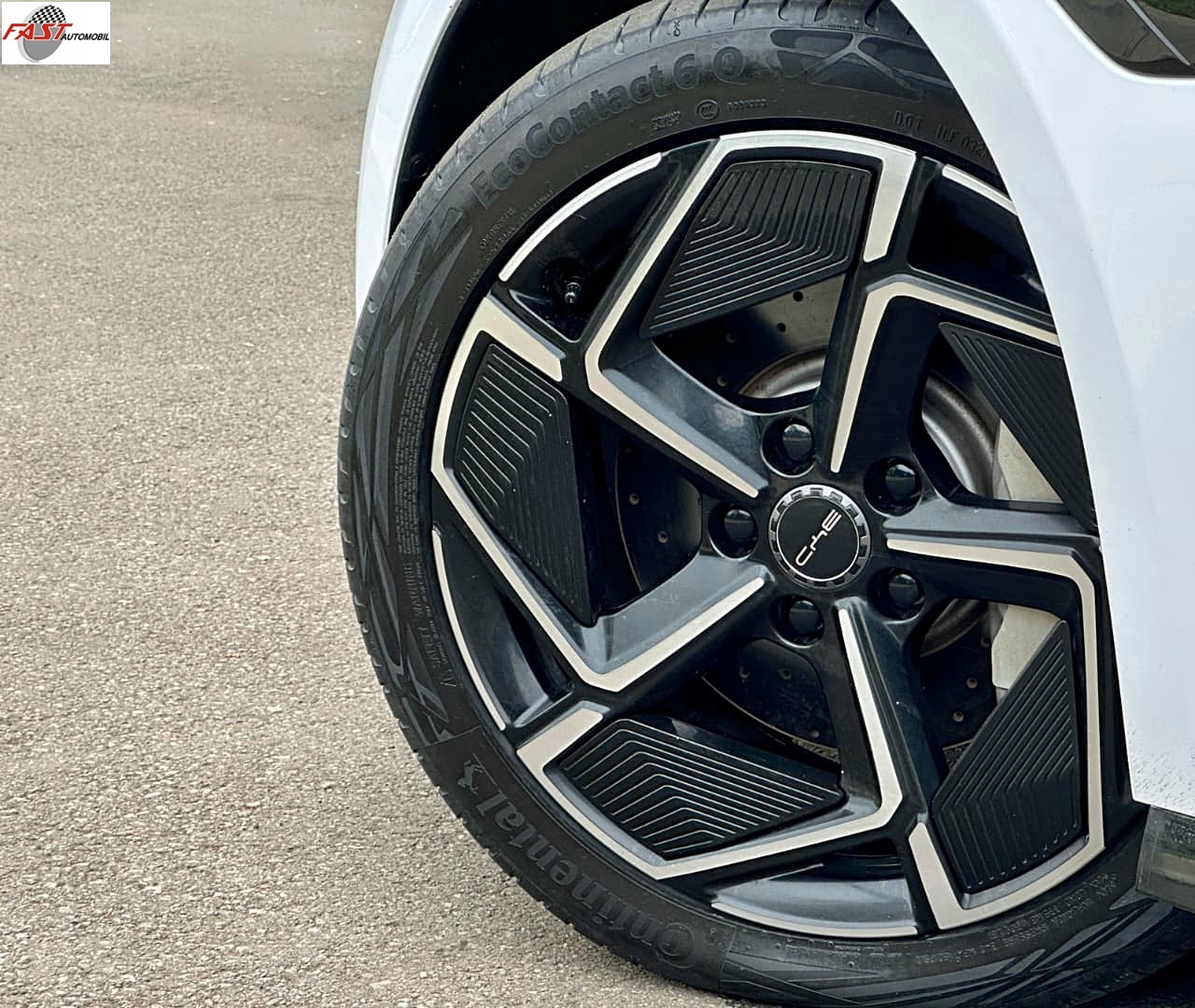 18 BYD Seal Performance 2024 putih F 18 YY