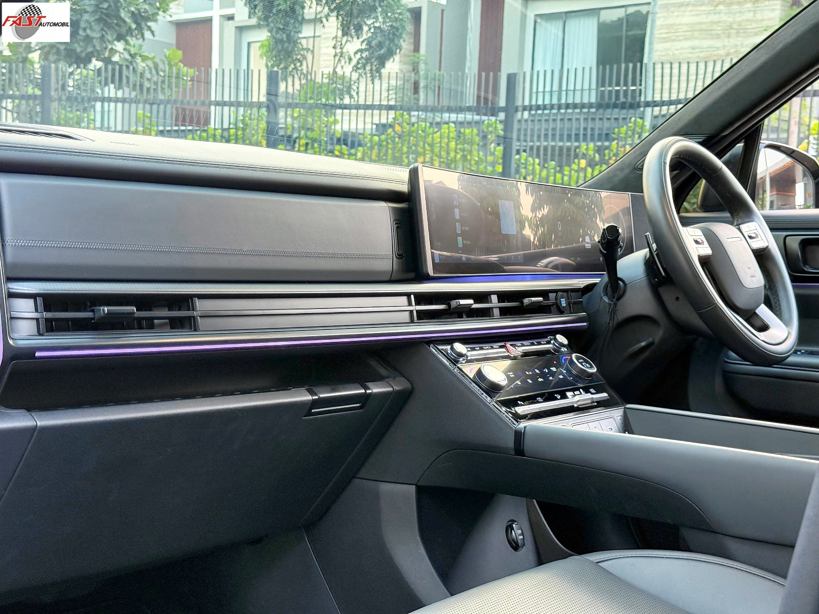 19 HYUNDAI SANTA FE 1.6 HYBRID CALLIGRAPHY 2024 KM.21RB HITAM B 1985 WCS