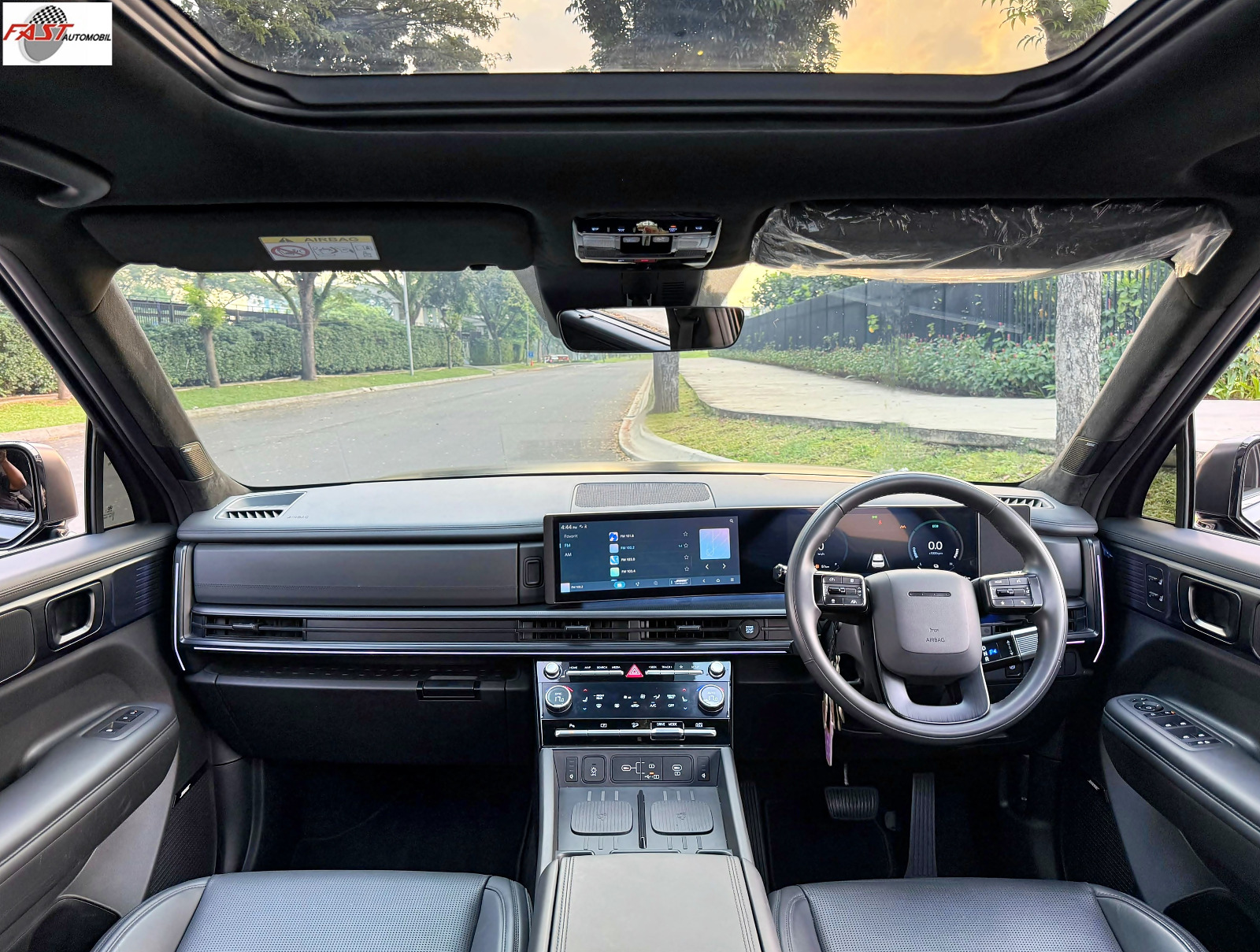 20 HYUNDAI SANTA FE 1.6 HYBRID CALLIGRAPHY 2024 KM.21RB HITAM B 1985 WCS