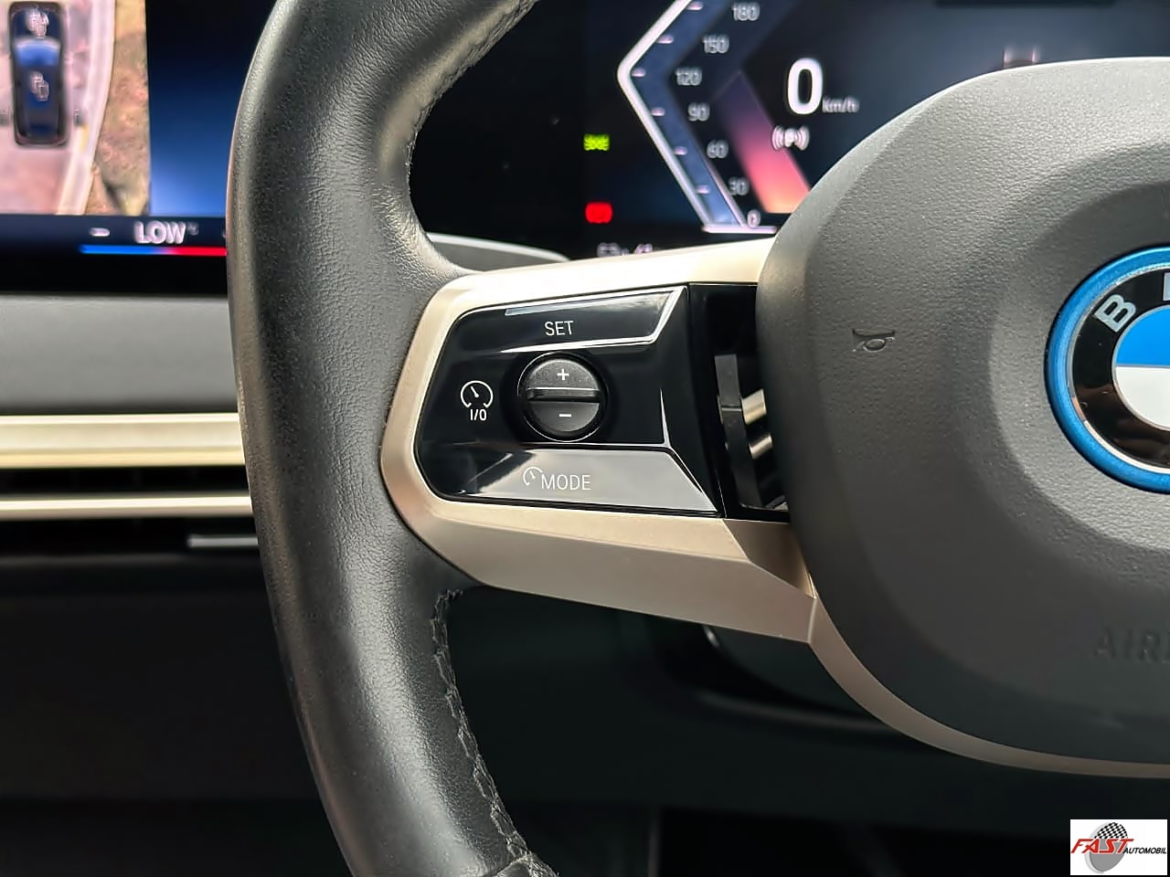 22 BMW iX xDrive40 Sport 2023 HITAM KM.31RB B 8888 JFR