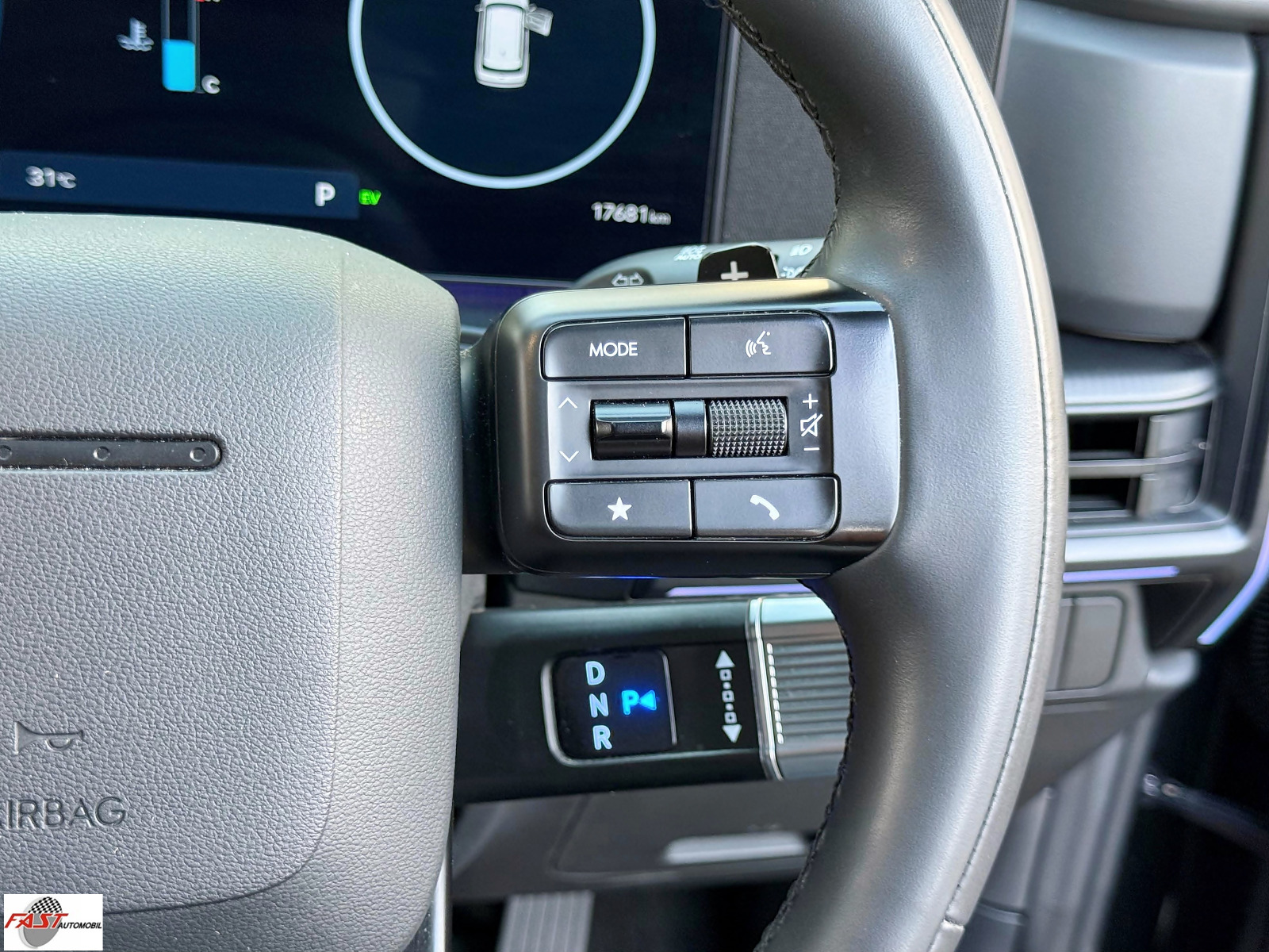 23 HYUNDAI SANTA FE 1.6 HYBRID CALLIGRAPHY 2024 KM.21RB HITAM B 1985 WCS