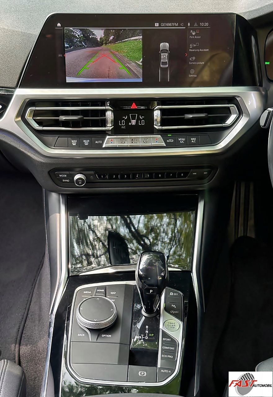 28 BMW 320i 2021 PUTIH B 1945 VO