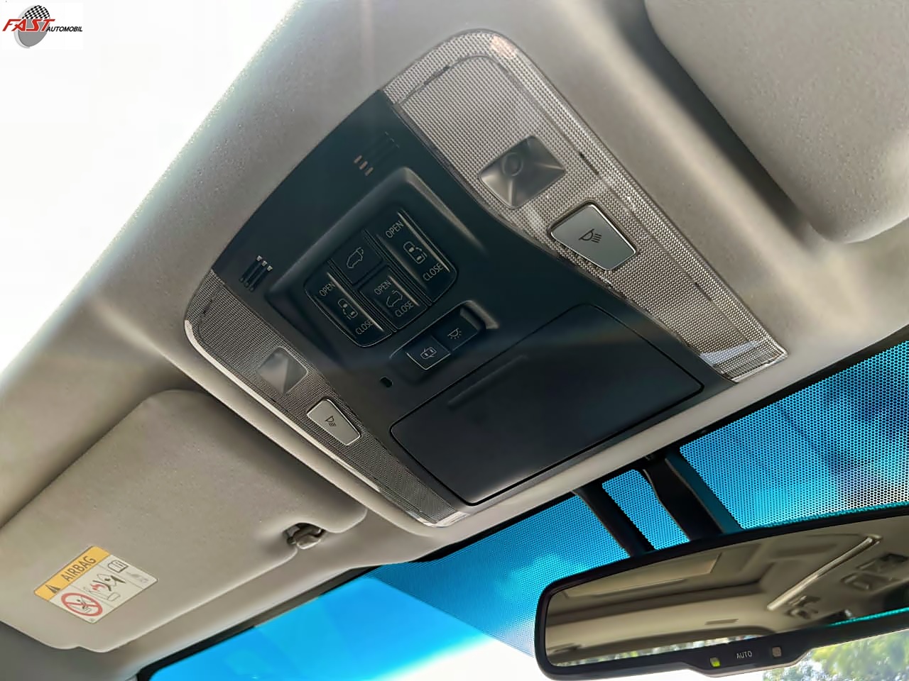 29 TOYOTA VELLFIRE ZG PREMSOUND 2015 KM.78RB GREY B 2450 STQ