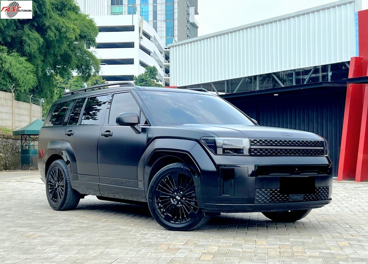 3 HYUNDAI SANTA FE HYBRID CALLIGRAPHY 2024 KM.21RB HITAM B 1985 WCS