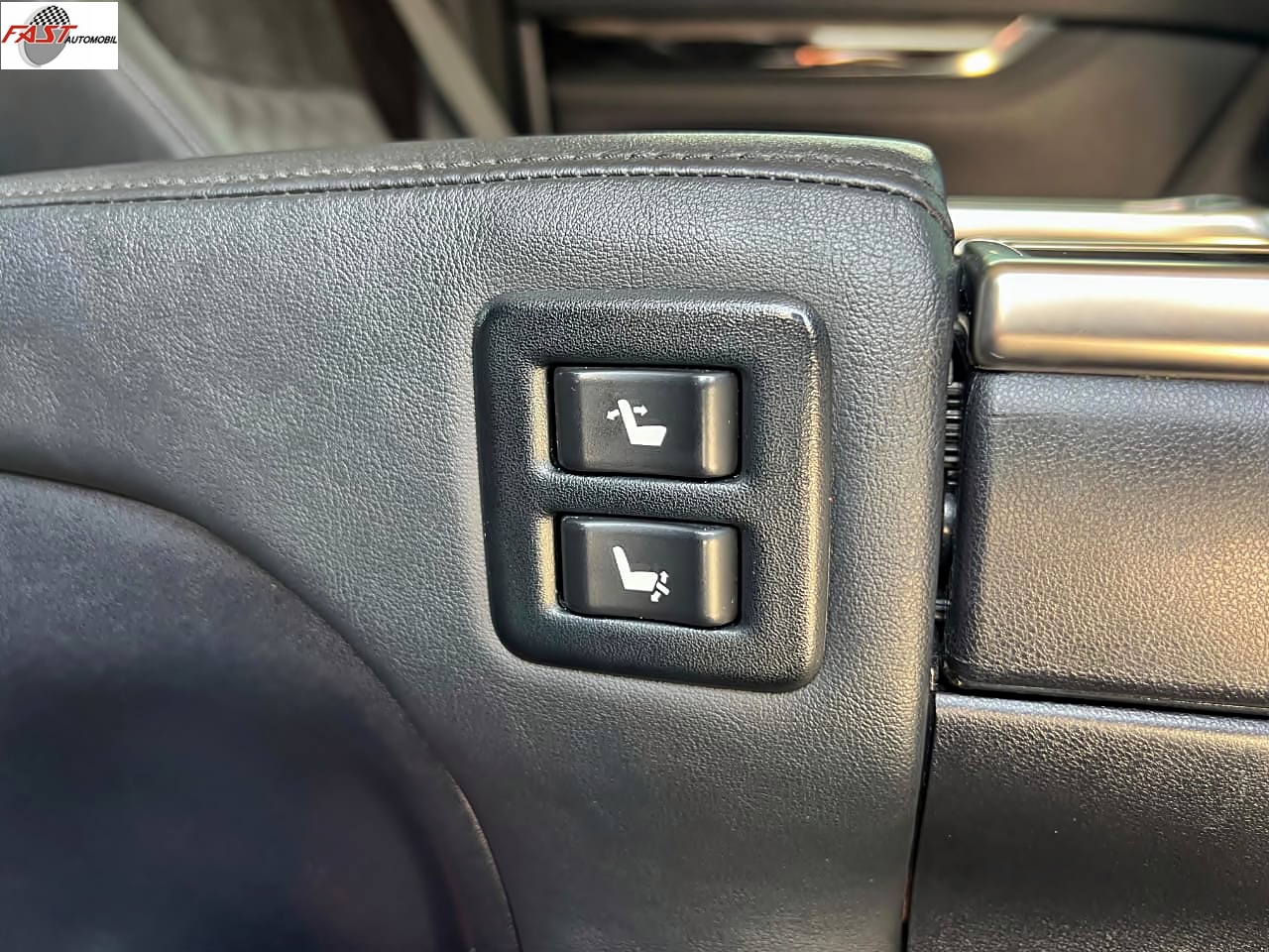 31 TOYOTA VELLFIRE ZG PREMSOUND 2015 KM.78RB GREY B 2450 STQ