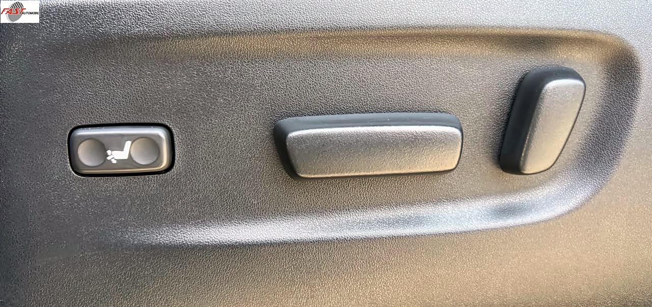 34 TOYOTA VELLFIRE ZG PREMSOUND 2015 KM.78RB GREY B 2450 STQ