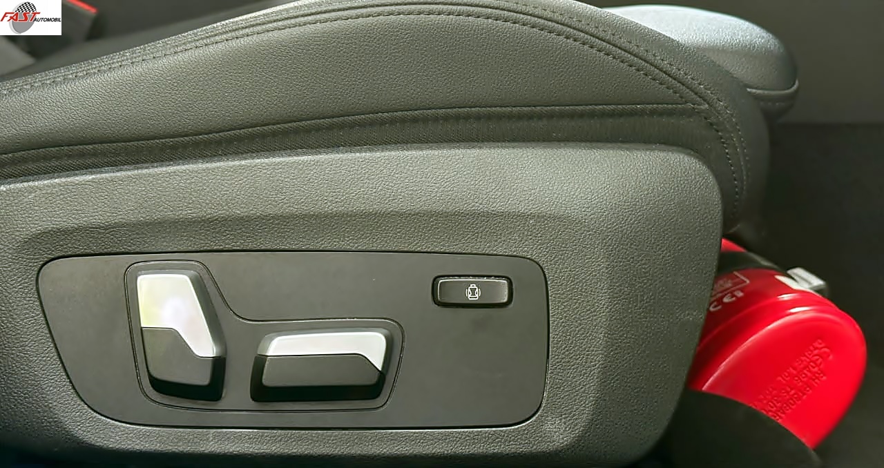 35 BMW 320i 2021 PUTIH B 1945 VO