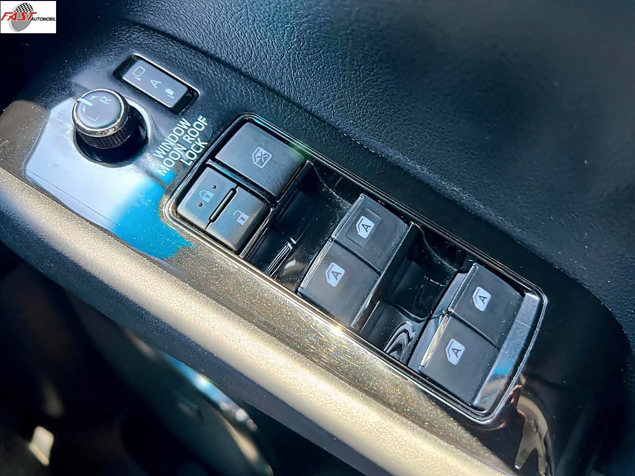 35 TOYOTA VELLFIRE ZG PREMSOUND 2015 KM.78RB GREY B 2450 STQ