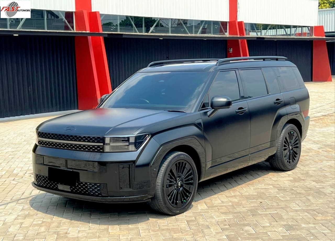 4 HYUNDAI SANTA FE HYBRID CALLIGRAPHY 2024 KM.21RB HITAM B 1985 WCS