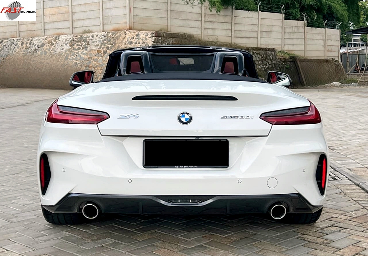 BMW Z4 PUTIH KM.4RB B 1813 KDZ 11